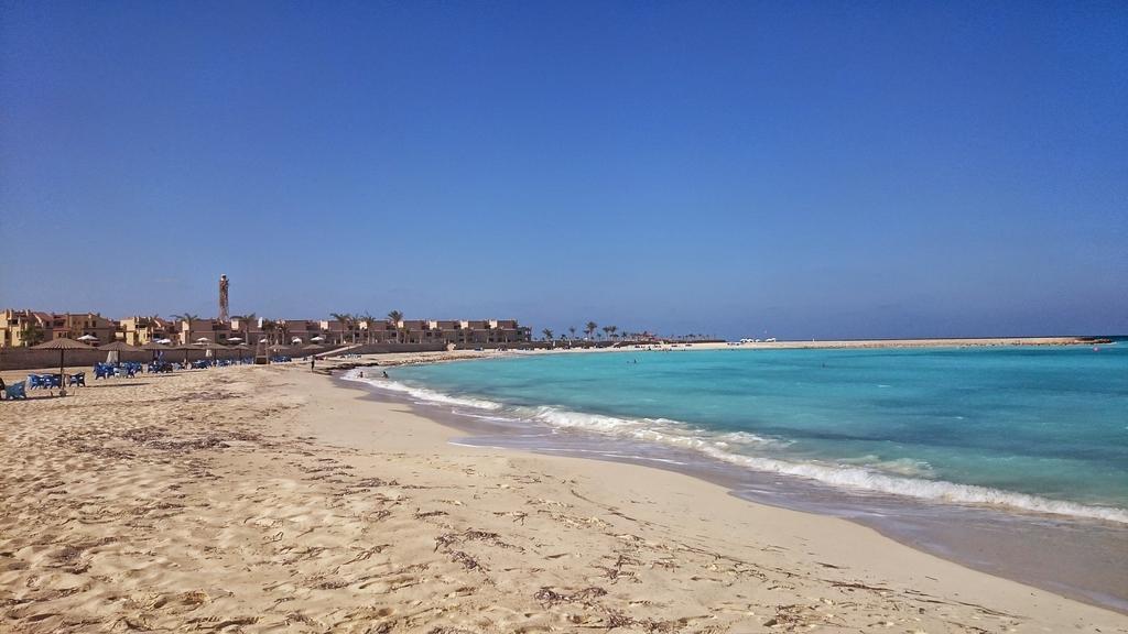 Lazorde Beachfront Experience Эль-Аламейн Экстерьер фото